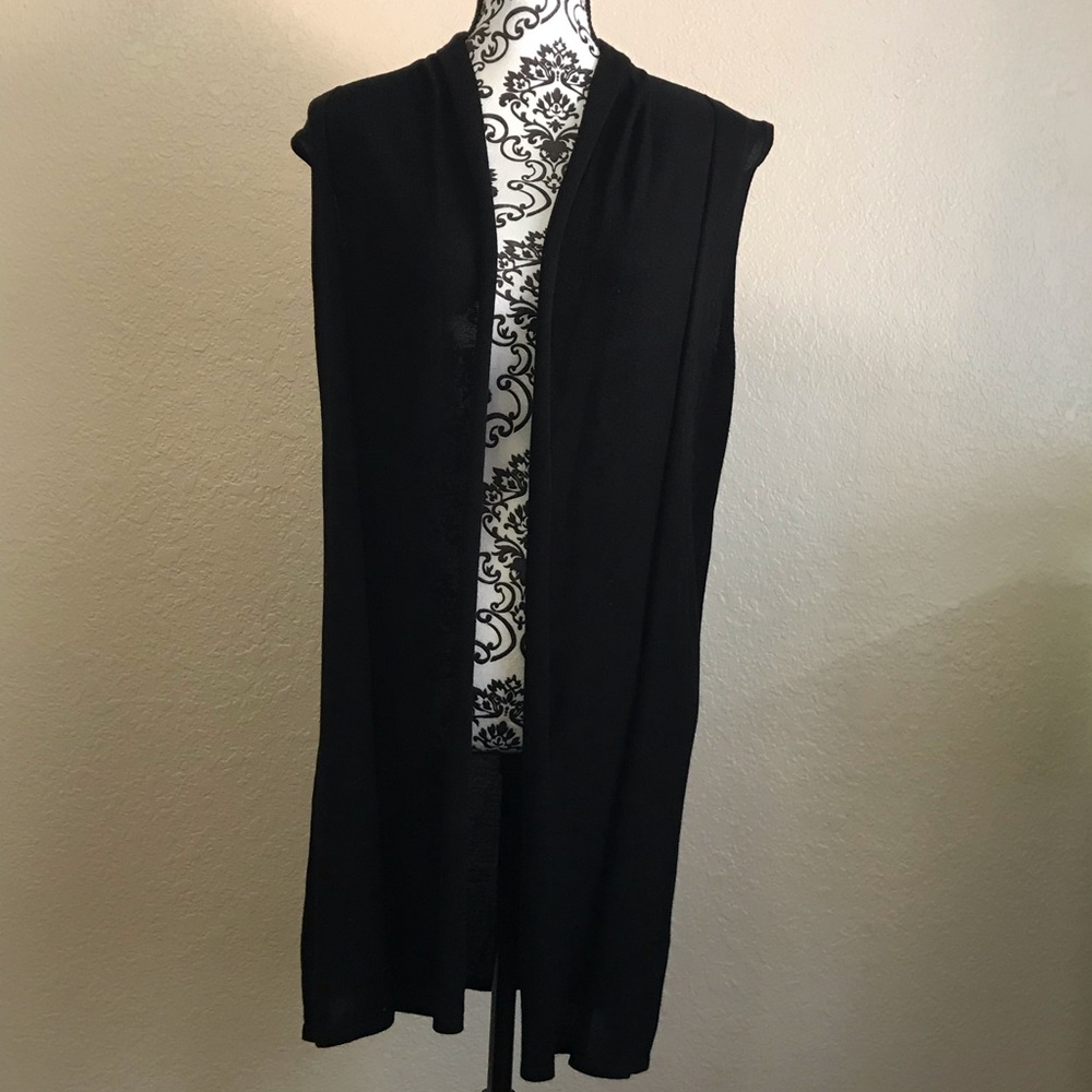 Sleeveless Cardigan